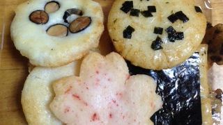 八粒の世界を、選びながら味わう楽しみ。