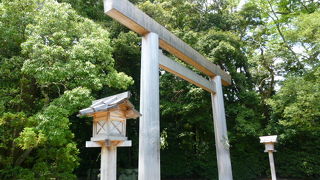 古くから参拝者が絶えない有名な伊勢神宮です！