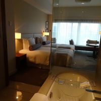 ブラインドを閉めないと、部屋から丸見え