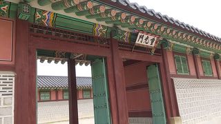 重光門でございます