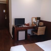 バスルームだけでなく部屋も十分広いです。