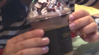 日本より安いく購入できます。