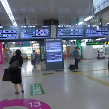 駅改札