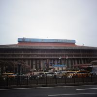 ホテルの目の前が台北駅
