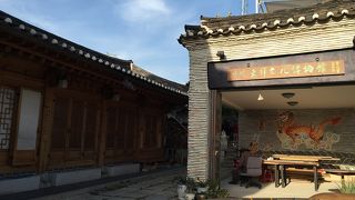 北村東洋文化博物館でございます