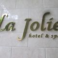 ラ ジョリー ホテル & スパ