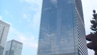 丸の内南側のタワービル