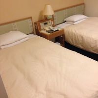 ツインのシングルユースです。