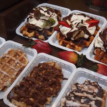 通りのワッフル屋の見本