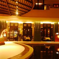 夜のレストラン。朝食会場です。