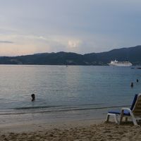 近くのプライベートビーチに送迎もしてもらえます