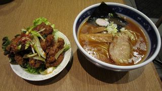 国際線でラーメンを食べるなら。