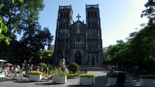 想像よりも小さい教会