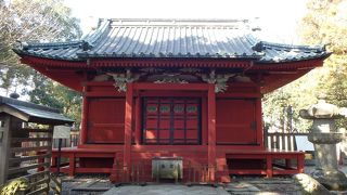 日本三大東照宮の１つ。神仏分離令により、喜多院の管理を離れる。