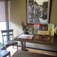 玄関先、ロビー待合