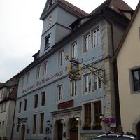 注意しないと解らないです