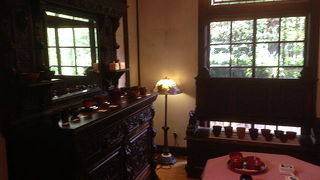 雰囲気の良い洋館にあるカフェ・レストラン