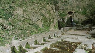 「たからぐちひーじゃー」又は「たからぐちふぃーじゃー」と読みます