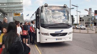 空港とヘルシンキ市内を結ぶ貴重な足