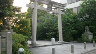 陰陽師・安倍晴明公をお祀りする