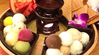 アイスにケーキにチョコフォンデュ★