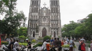 セント ジョセフ教会（ハノイ大教会）