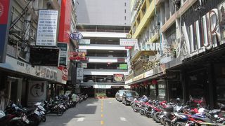 金沢ゴールドカレー バンコク（タニヤ店）
