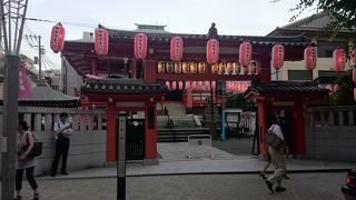 祭の準備が始まってました。