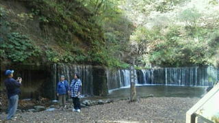 女性的なかわいい滝です