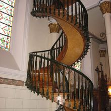 この教会には 奇跡の階段 と呼ばれる 支柱のまったくないらせん状の階段があります By 元カニ族 ロレットチャペルのクチコミ フォートラベル
