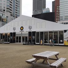 明るい内から入りました。