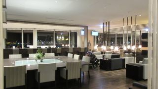 広く優雅なスペース