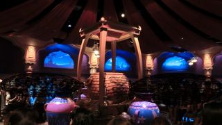 トークも面白い