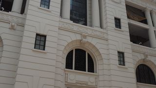 イギリス植民地時代に建てられた代表的な歴史的建造物