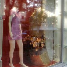 不思議なウィンドウでした。