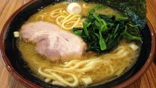 クリーミータイプの家系ラーメンですけど…