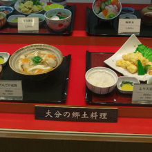 リーズナブルなこの二つの定食がお勧めです