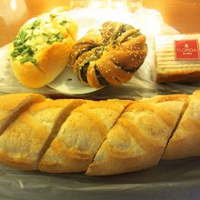 &#22902;油大蒜法國麺包（ガーリックバターフランスパン