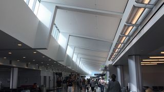 ナイアガラの空の玄関口