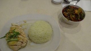 安くて美味しいチキンライス