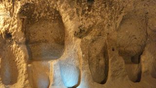 ６月に訪問。地下都市は涼しかった！