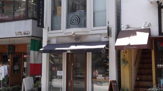 特別感のあるロールケーキ