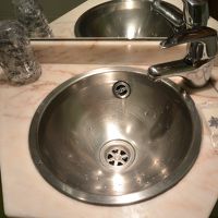 水回りが狭いのはいいが、臭うのが残念