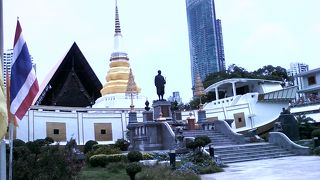 観光客に人気のお寺