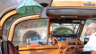 船に乗ってゆっくりとクルーズ観光できました