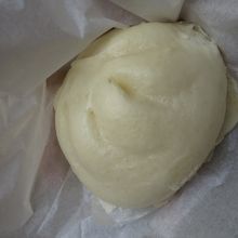 究極の豚まん￥380