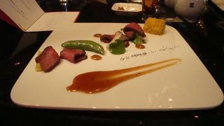 離宮に恥じない接客を