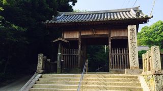 へんろころがし起点の寺