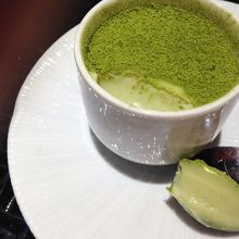 抹茶のウォーターチョコレート（三郎左衛門）