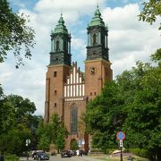 ポーランド最古の大聖堂